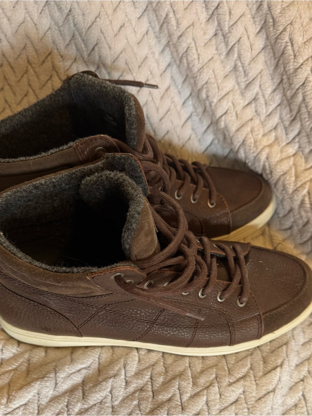 Men's Brown Lace-Up High-Top Sneakers with Cushioned Collar